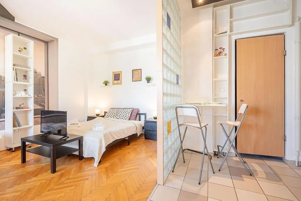 Apartment Cozy Comfort Near The Market Budapest Hungary